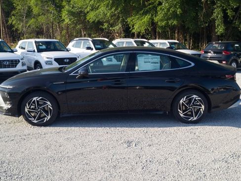 New 2026 Hyundai Sonata SEL FWD image 9