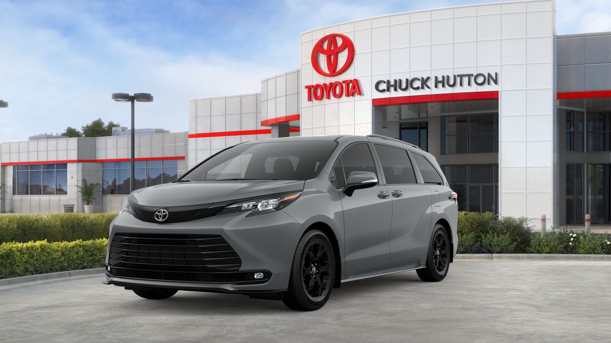 Certified 2026 Toyota Sienna XLE Woodland Edition AWD/4WD image 37