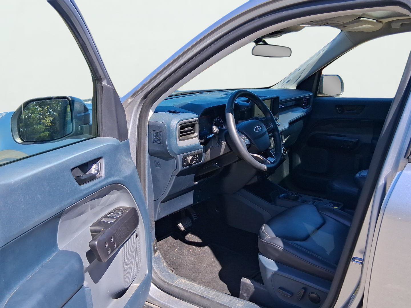 Used 2024 Ford Maverick Lariat w/ Black Appearance Package FWD image 11