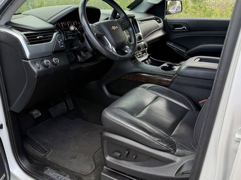 Used 2018 Chevrolet Tahoe LT AWD/4WD image 3