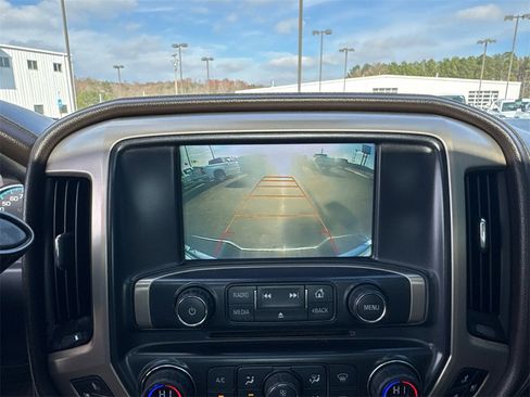 Used 2017 GMC Sierra 2500 Denali w/ Duramax Plus Package image 29