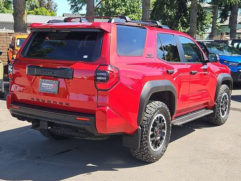 Used 2025 Toyota 4Runner TRD Off-Road Premium AWD/4WD image 7