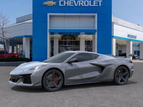 New 2025 Chevrolet Corvette Z06 w/ Z07 Performance Package image 2