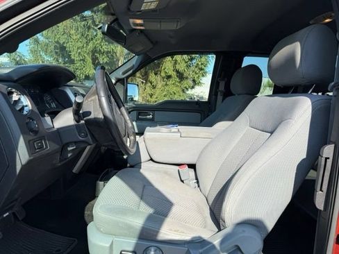Used 2014 Ford F150 XLT w/ Equipment Group 302A Luxury AWD/4WD image 6