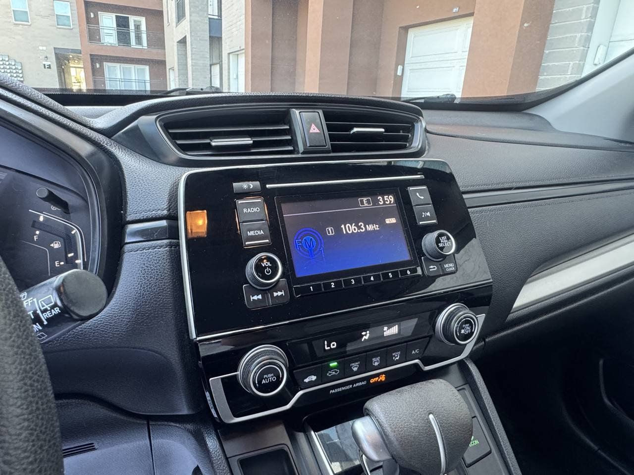 Used 2017 Honda CR-V LX image 19