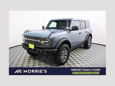 Certified 2025 Ford Bronco Badlands AWD/4WD image 1