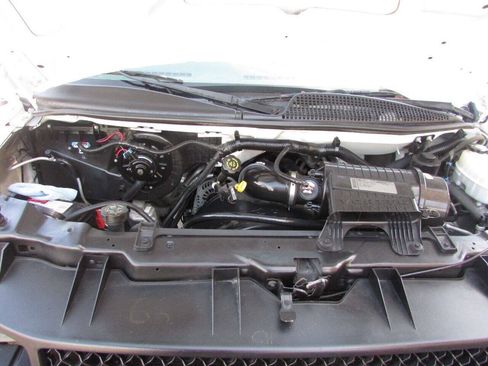 Used 2012 Chevrolet Express 1500 RWD image 26