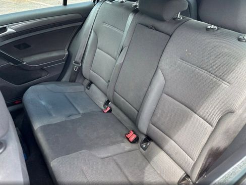 Used 2019 Volkswagen Golf S FWD image 15