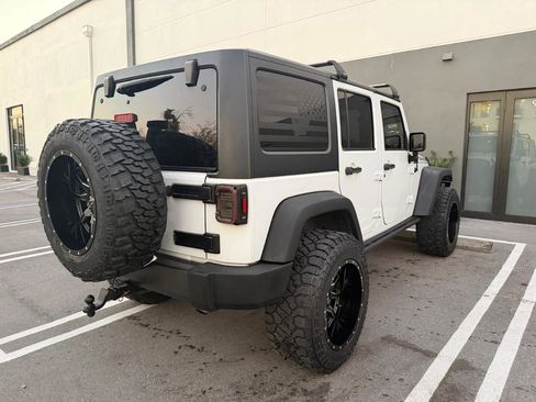 Used 2016 Jeep Wrangler Unlimited Sport AWD/4WD image 6