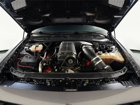 Used 2016 Dodge Challenger SRT Hellcat RWD image 54