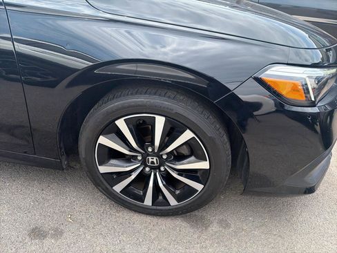 Used 2023 Honda Civic EX image 4
