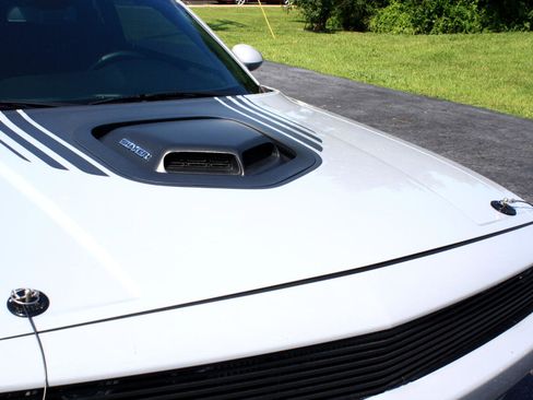 Used 2020 Dodge Challenger R/T w/ Shaker Package image 3