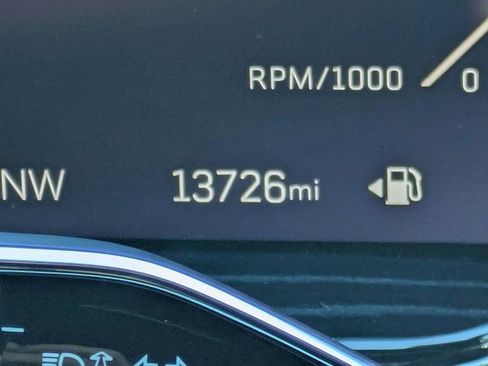 Certified 2025 Cadillac Escalade Sport w/ Touring Package AWD/4WD image 33