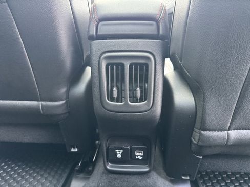 Used 2018 Jeep Compass Trailhawk w/ Navigation Group image 15