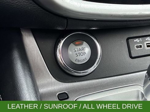 Used 2020 Nissan Murano SV w/ Premium Package image 29