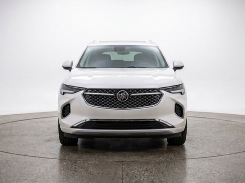 Used 2024 Buick Envision Preferred AWD/4WD image 2