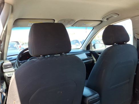 Used 2018 Kia Rio S image 13