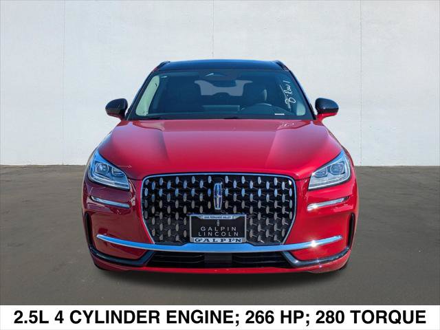 New 2025 Lincoln Corsair Grand Touring AWD/4WD image 4
