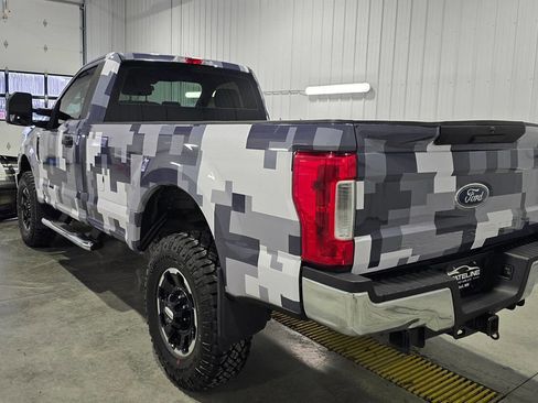 Used 2017 Ford F250 XL w/ STX Appearance Package image 6