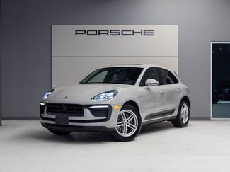 Certified 2025 Porsche Macan video 1