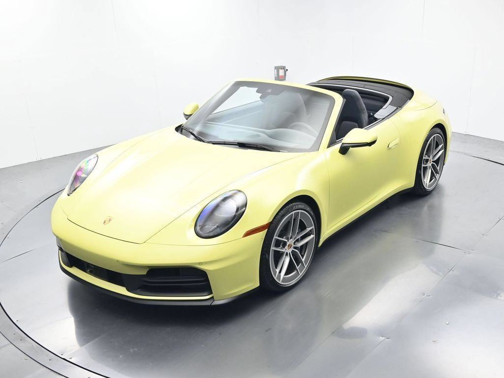 Certified 2025 Porsche 911 Carrera RWD image 49