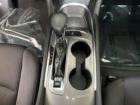 Used 2023 Chevrolet Malibu LT image 38