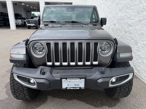 Used 2020 Jeep Wrangler Unlimited Sahara AWD/4WD image 5