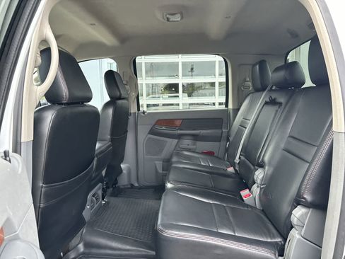Used 2006 Dodge Ram 2500 Truck SLT RWD image 10