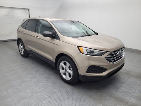 Used 2020 Ford Edge SE FWD image 11