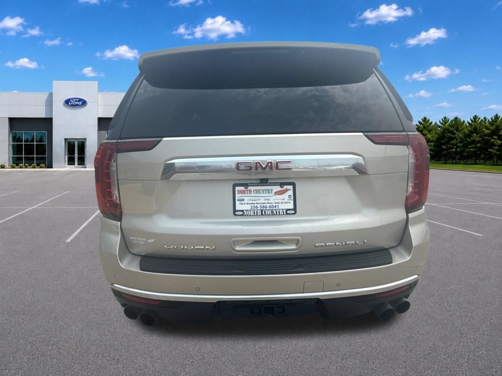 Used 2021 GMC Yukon Denali AWD/4WD image 7