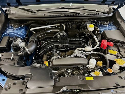 Used 2024 Subaru Crosstrek 2.0i Premium image 34