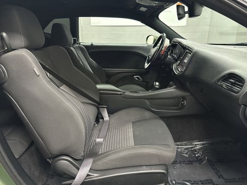 Used 2019 Dodge Challenger R/T Scat Pack w/ Widebody Package image 19