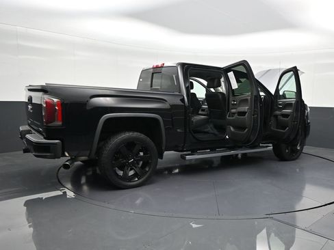 Used 2018 GMC Sierra 1500 Denali image 31