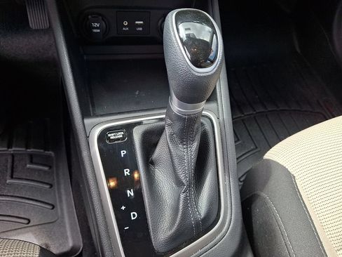 Used 2021 Hyundai Accent SEL FWD image 14