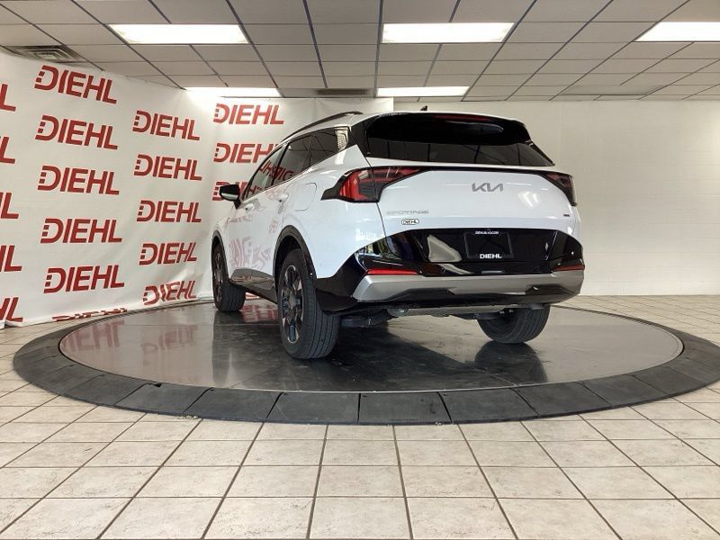 Certified 2026 Kia Sportage SX AWD/4WD image 5