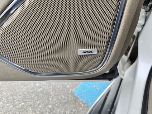 Used 2018 Chevrolet Tahoe Premier image 32