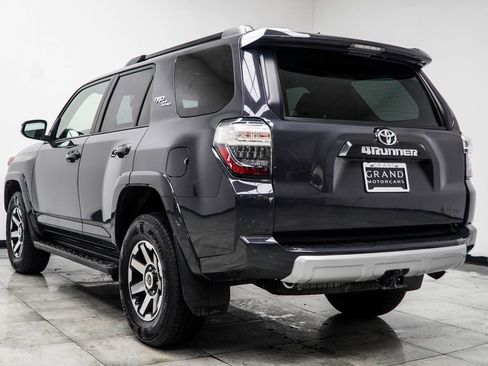 Used 2024 Toyota 4Runner TRD Off-Road Premium AWD/4WD image 10