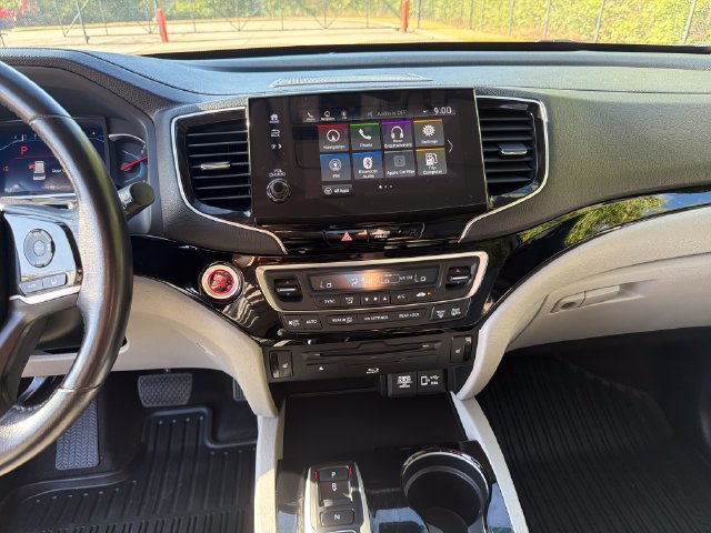 Used 2021 Honda Pilot Touring image 20