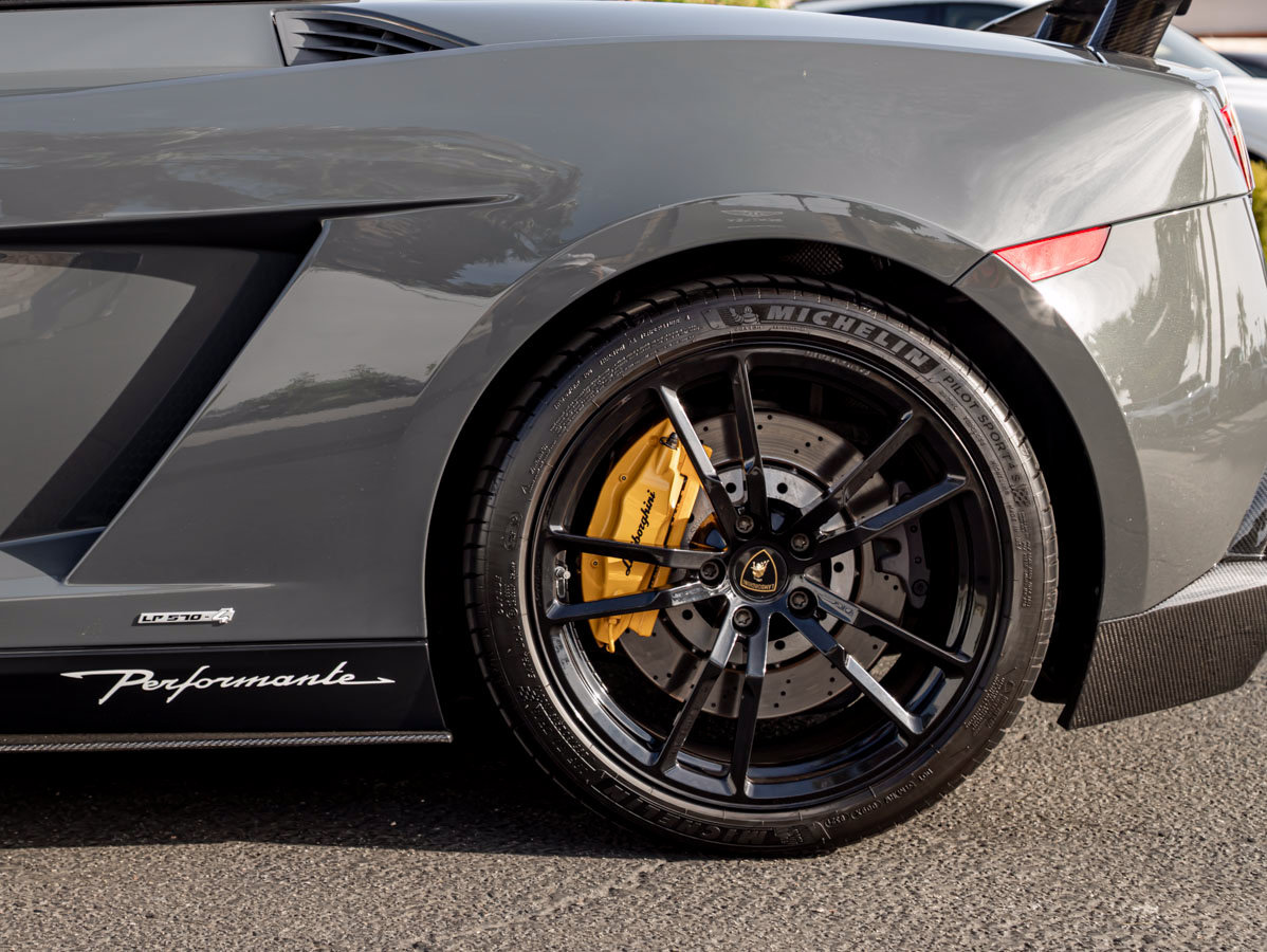 Used 2012 Lamborghini Gallardo LP 570-4 Performante AWD/4WD image 16