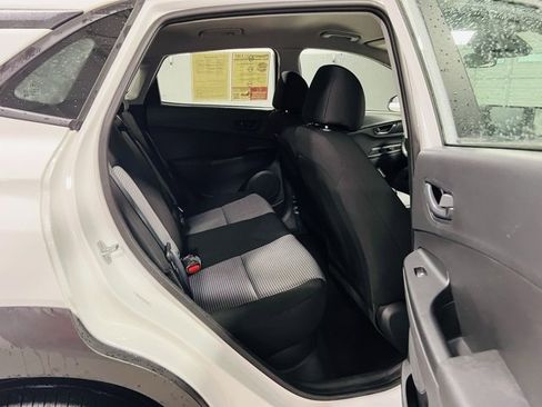 Used 2022 Hyundai Kona SE w/ Cargo Package image 29
