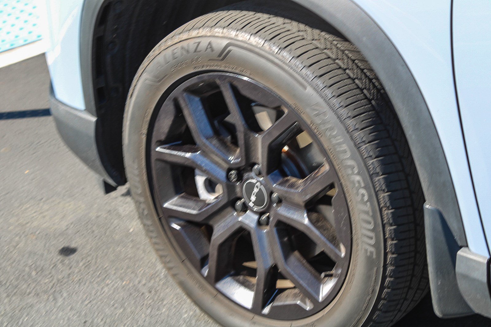 Used 2025 Honda Pilot Touring image 13