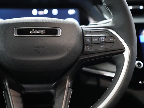 New 2026 Jeep Grand Cherokee L 4WD image 22