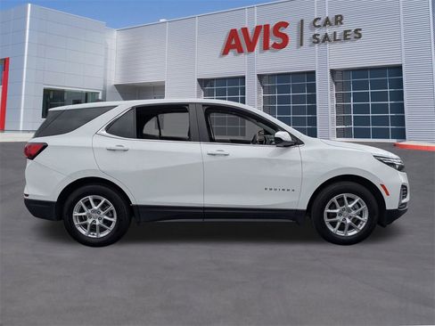 Used 2023 Chevrolet Equinox LT image 5