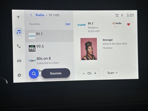 Used 2025 Toyota Prius Plug-In Hybrid image 23