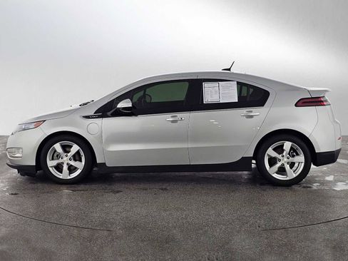 Used 2014 Chevrolet Volt Premium w/ Premium Trim Package image 6