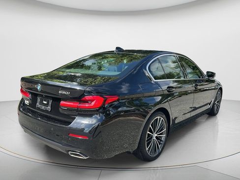 Used 2023 BMW 530i w/ Convenience Package RWD image 5