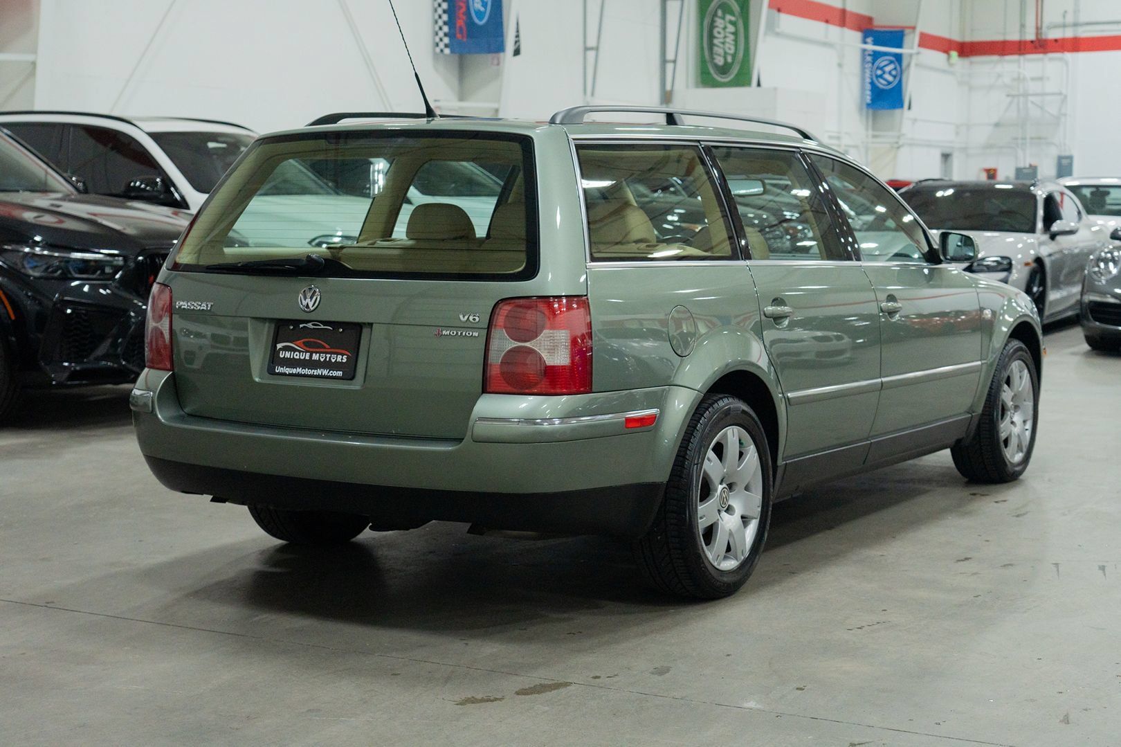 Used 2002 Volkswagen Passat GLX AWD/4WD image 8
