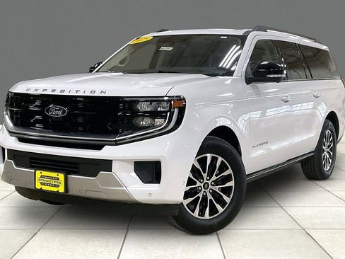 Certified 2025 Ford Expedition Max Platinum AWD/4WD image 2