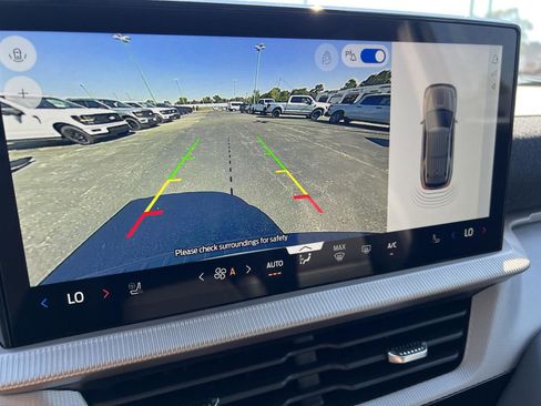 New 2025 Ford Explorer Active w/ Active Comfort Package image 29