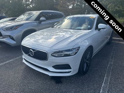 Used 2018 Volvo S90 T5 Momentum w/ Convenience Package